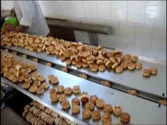 Automatic moon cake production line